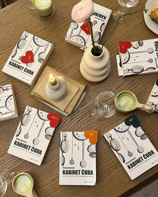 Materia Book Club and ‘The Wonderbox’