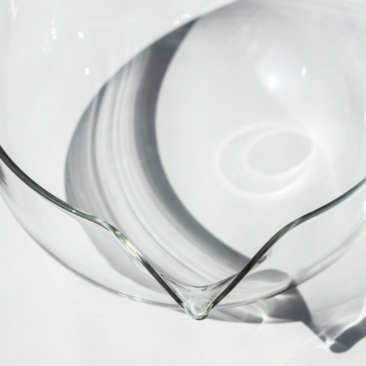 Staklena zdjelica za matchu s lijevkom