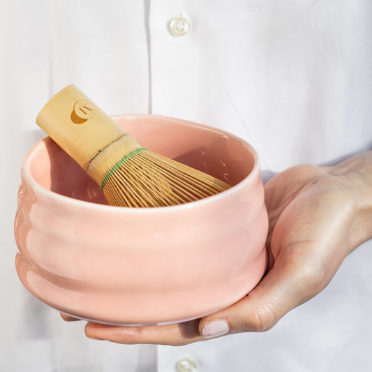 Ružičasta zdjelica za matchu 